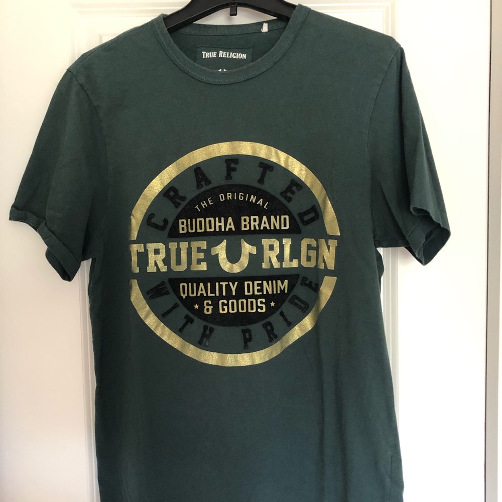 True Religion Men’s T-shirt with big logo.